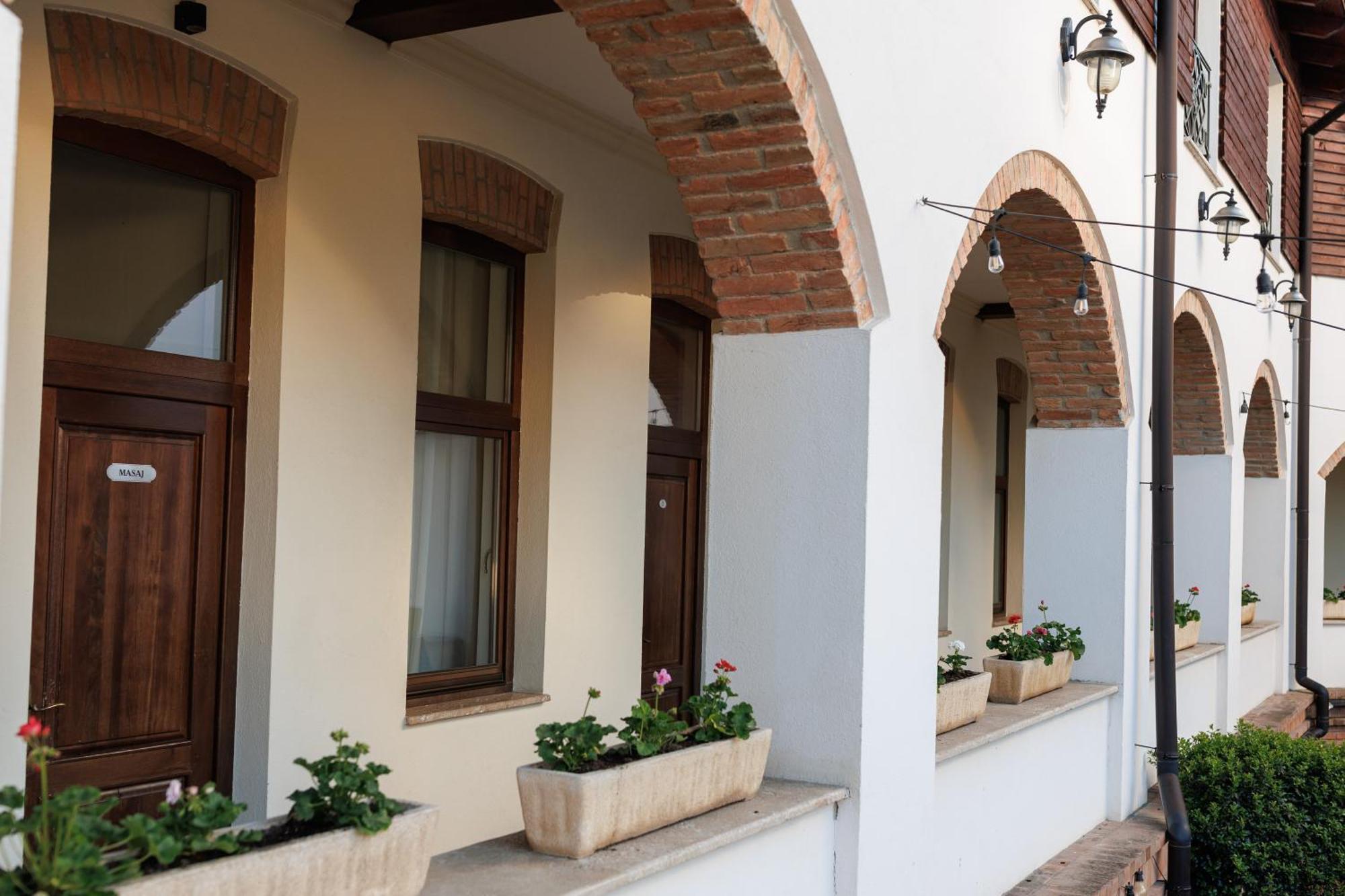 La Maison De Caroline ألبا يوليا المظهر الخارجي الصورة