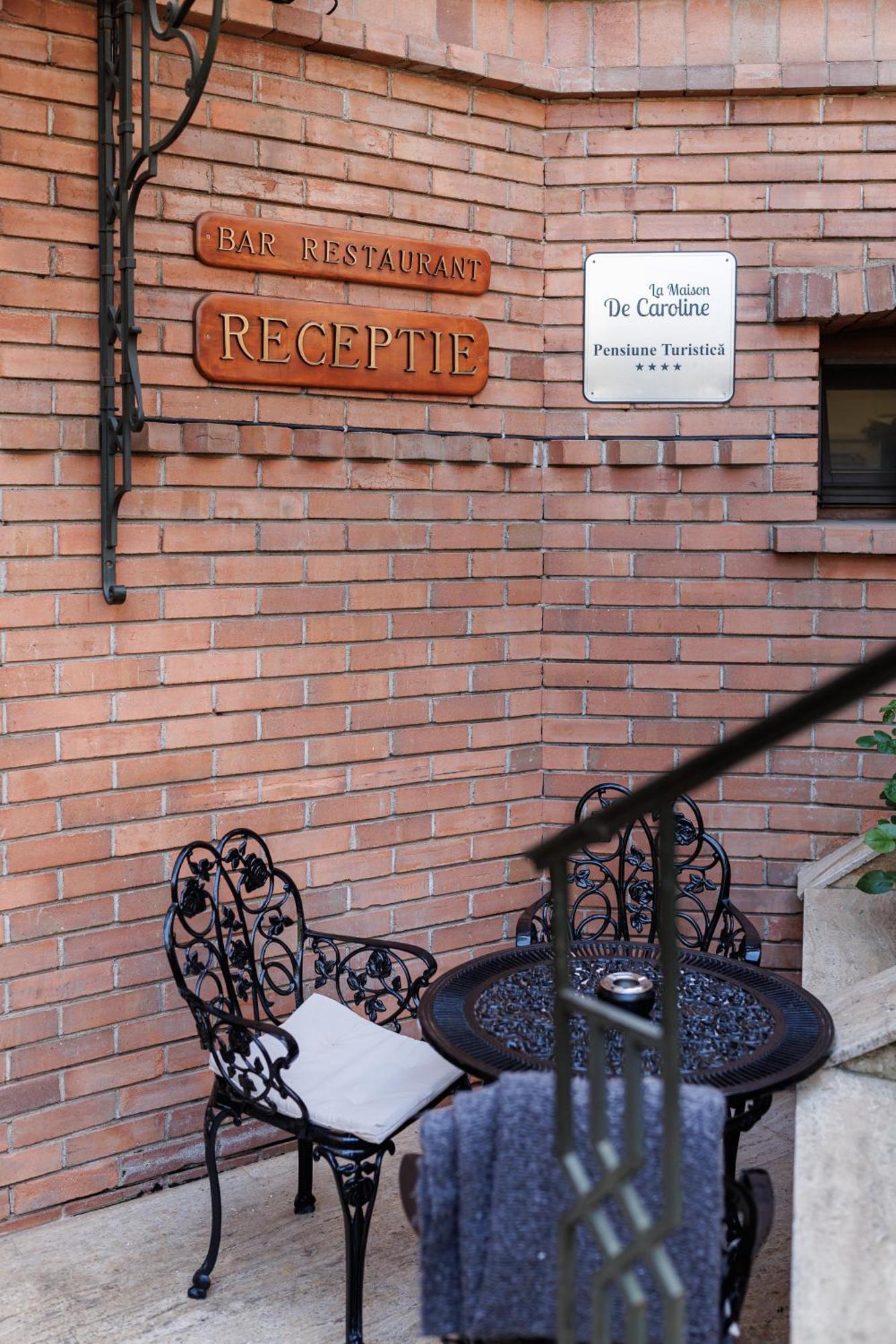 La Maison De Caroline ألبا يوليا المظهر الخارجي الصورة